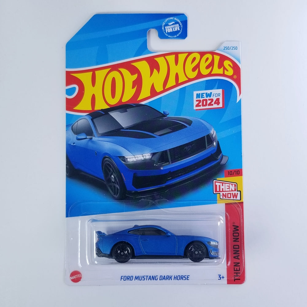 Ford Mustang Dark Horse