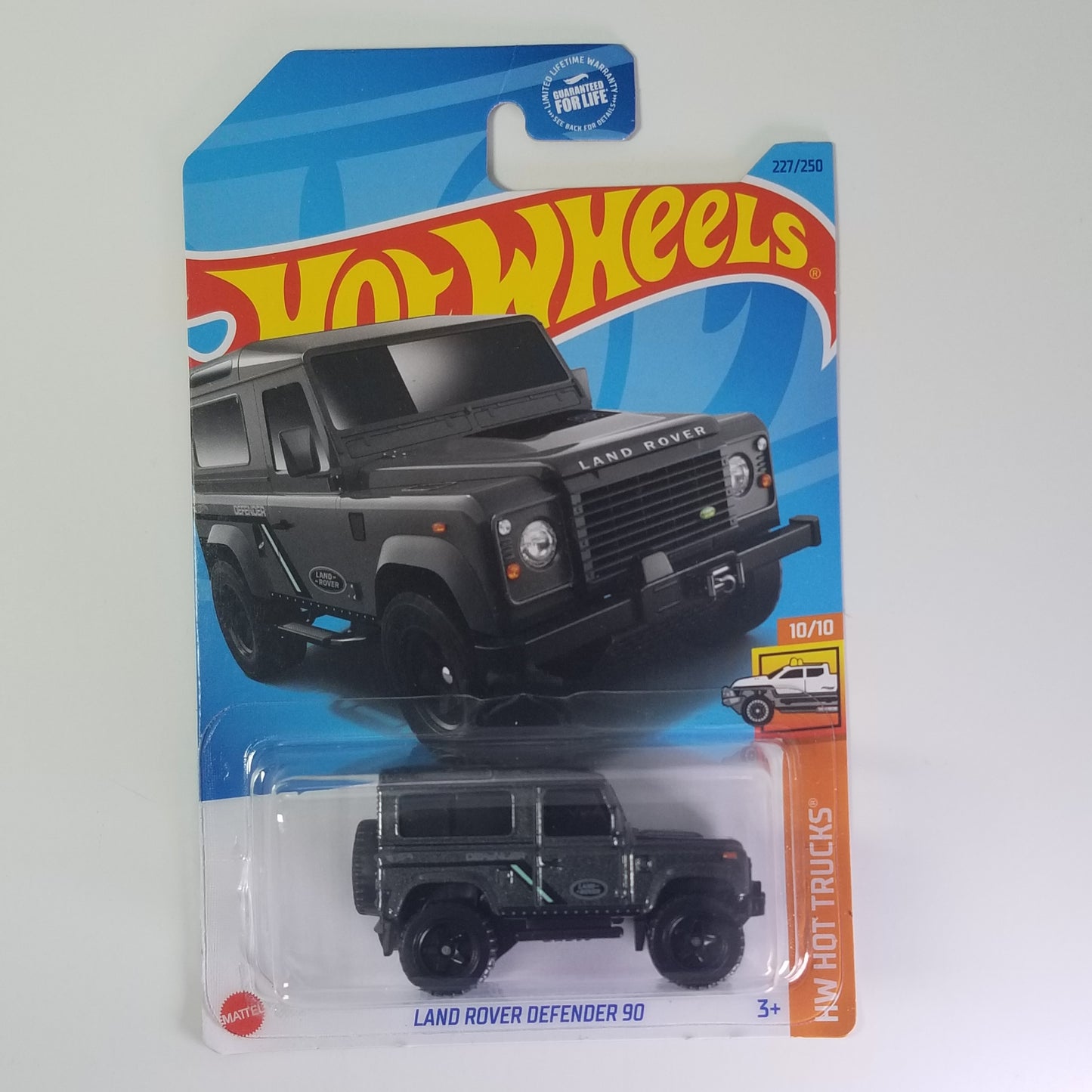 Land Rover Defender 90