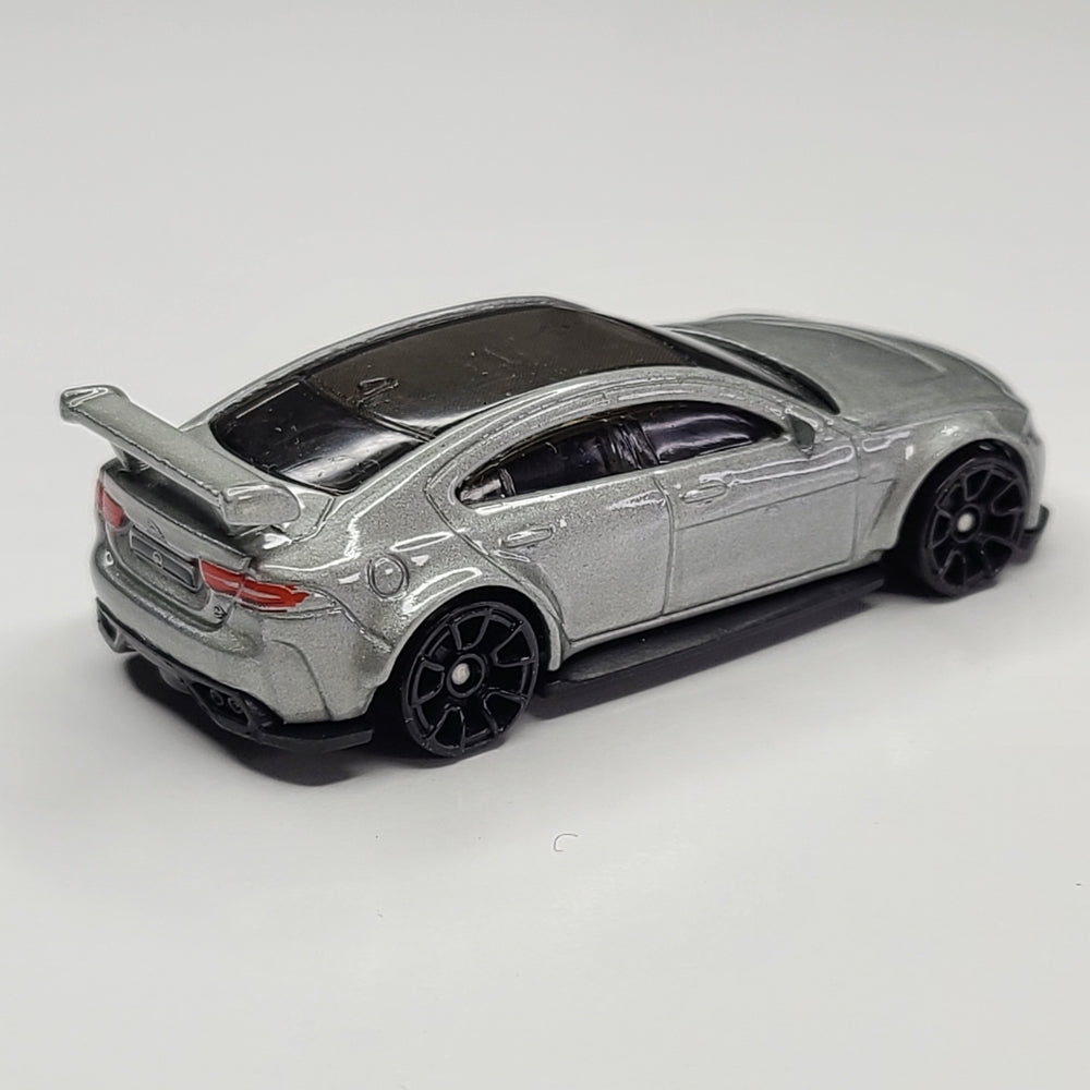 Jaguar XE SV Project (Silver)