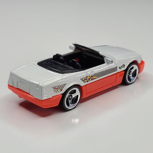 Mercedes-Benz SL (White)