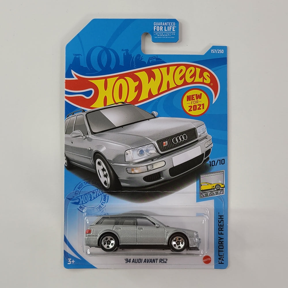 Hot Wheels - '94 Audi Avant RS2 (Metalflake Silver)