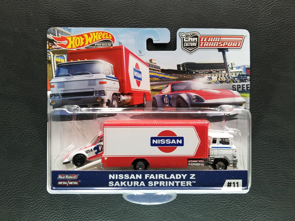 Hot Wheels Premium - Nissan Fairlady Z & Sakura Sprinter (White)