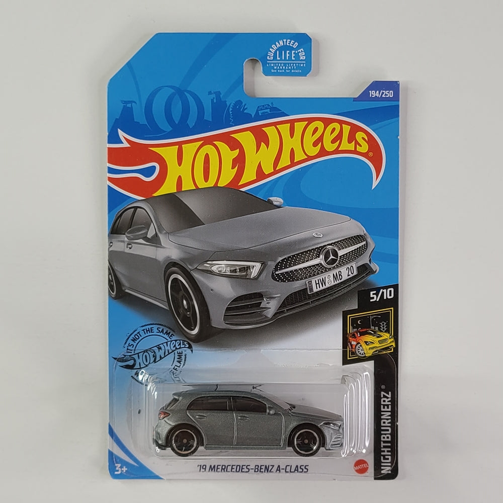 Hot Wheels - '19 Mercedes-Benz A-Class (Matte Metalflake Grey)