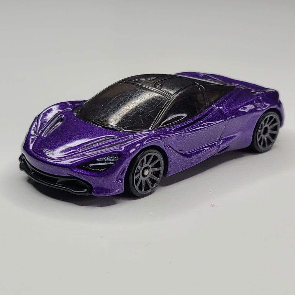 McLaren 720S (Purple)