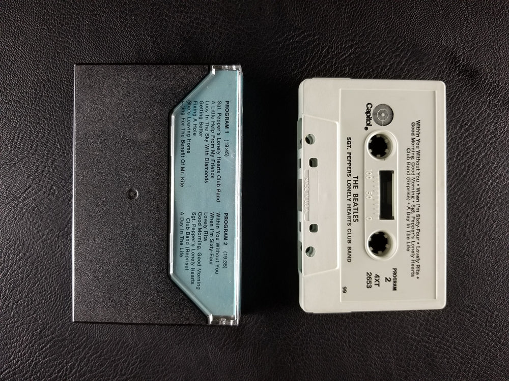 The Beatles - Sgt. Pepper's Lonely Hearts Club Band (Cassette)