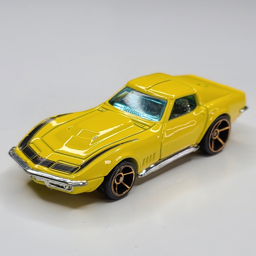 69 Corvette (Yellow)