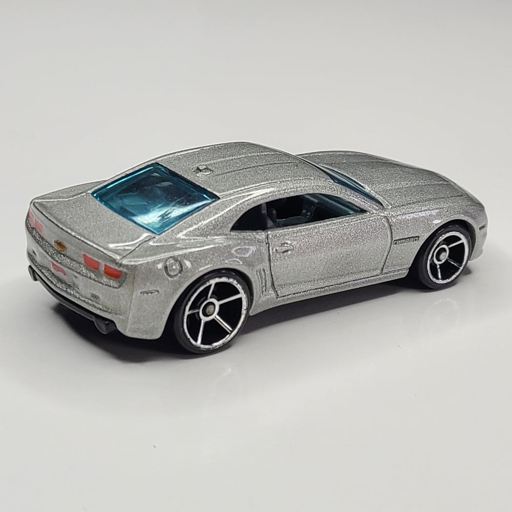 10 Camaro SS (Silver)