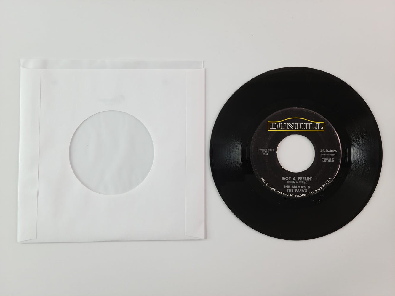 The Mama's & The Papa's - Monday, Monday / Got a Feelin' (1966, 7'' Single)