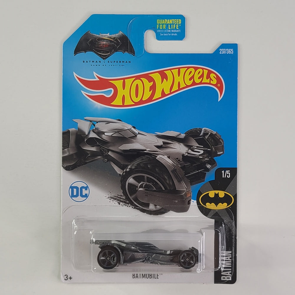 Hot Wheels - Batmobile (Metalflake Grey)