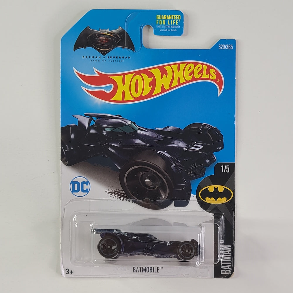 Hot Wheels - Batmobile (Metalflake Blue)