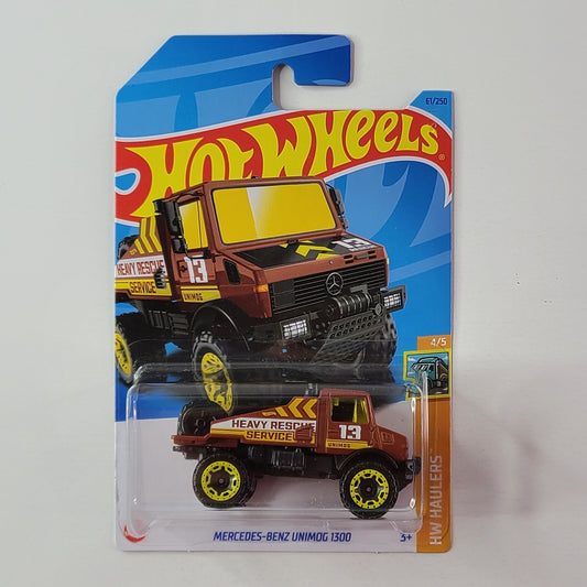 Hot Wheels - Mercedes-Benz Unimog 1300 (Brown)