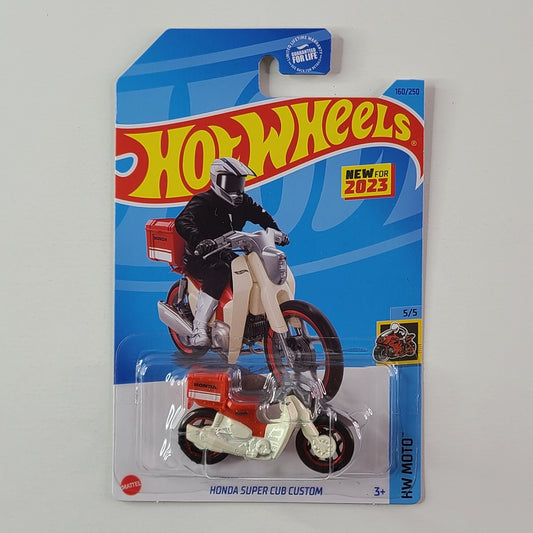 Hot Wheels - Honda Super Cub Custom (White)