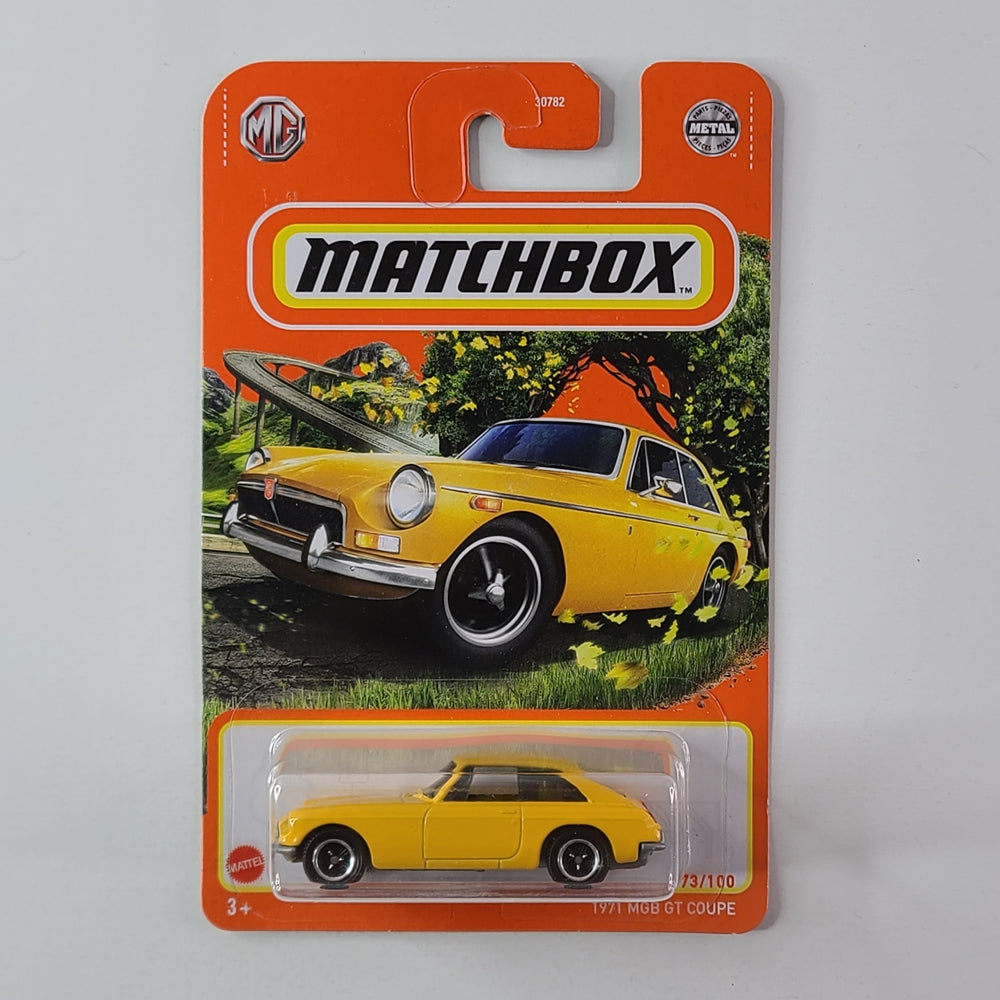 Matchbox - 1971 MGB GT Coupe (Yellow)