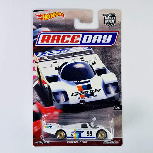 Porsche 962