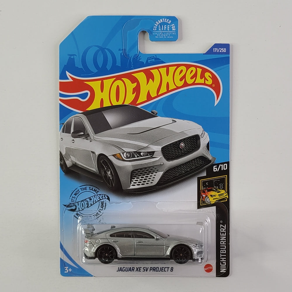 Hot Wheels - Jaguar XE SV Project 8 (Silver)