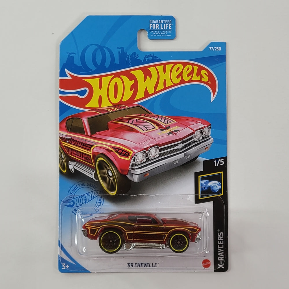 Hot Wheels - '69 Chevelle (Clear Red) [X-Raycers Mini Collection (2021) - 1/5]