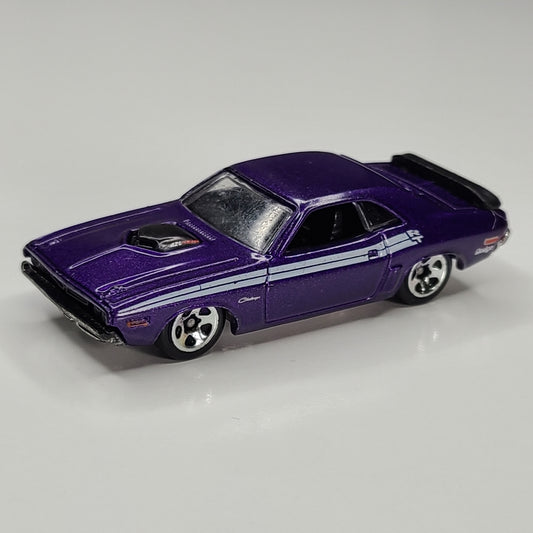 71 Dodge Challenger (Purple)