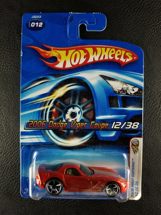 Hot Wheels - 2006 Dodge Viper Coupe (Red) [12/38 - 2006 First Editions]