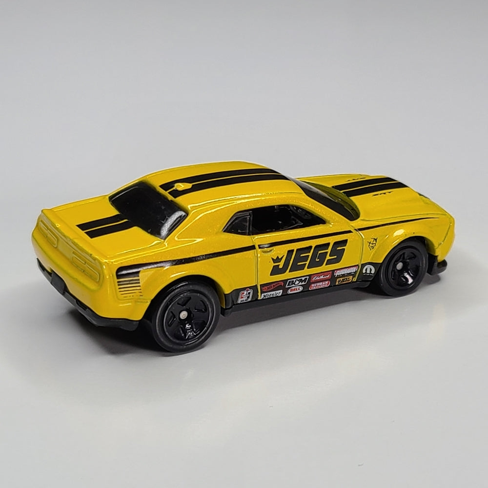 18 Dodge Challenger SRT Demon (Yellow)