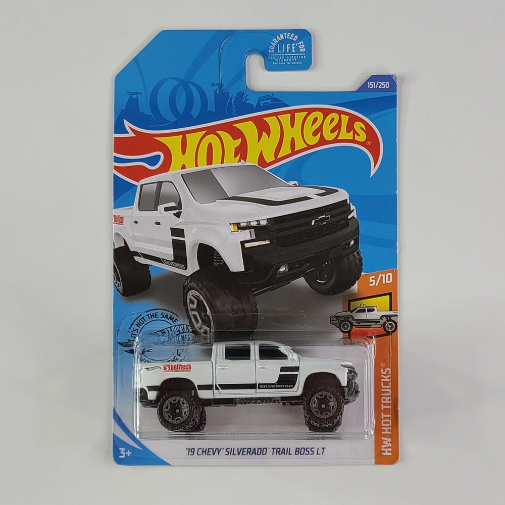 Hot Wheels - '19 Chevy Silverado Trail Boss LT (White)