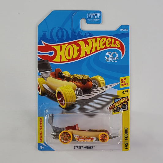 Hot Wheels - Street Wiener (Tan)