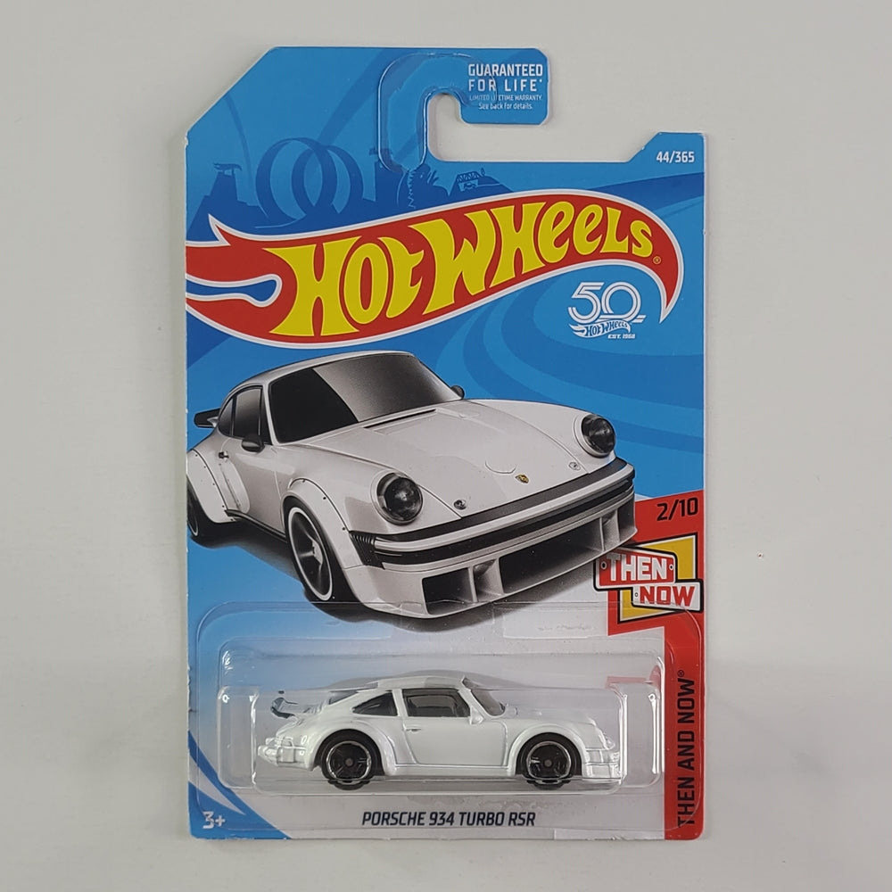 Hot Wheels - Porsche 934 Turbo RSR (White) – Throwback Collectibles