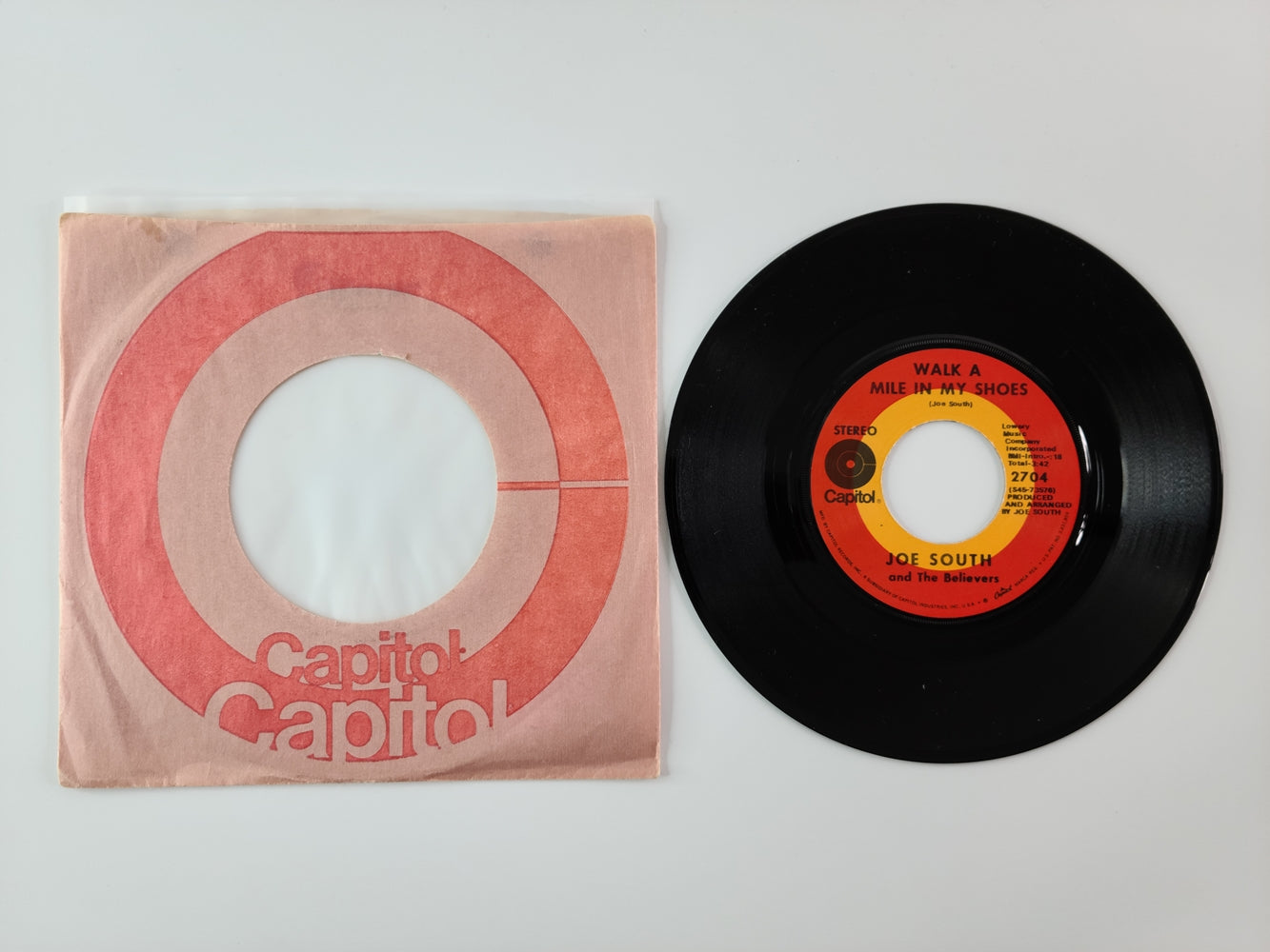 Joe South and the Believers - Walk a Mile in My Shoes / Shelter (1969, 7'' Single)