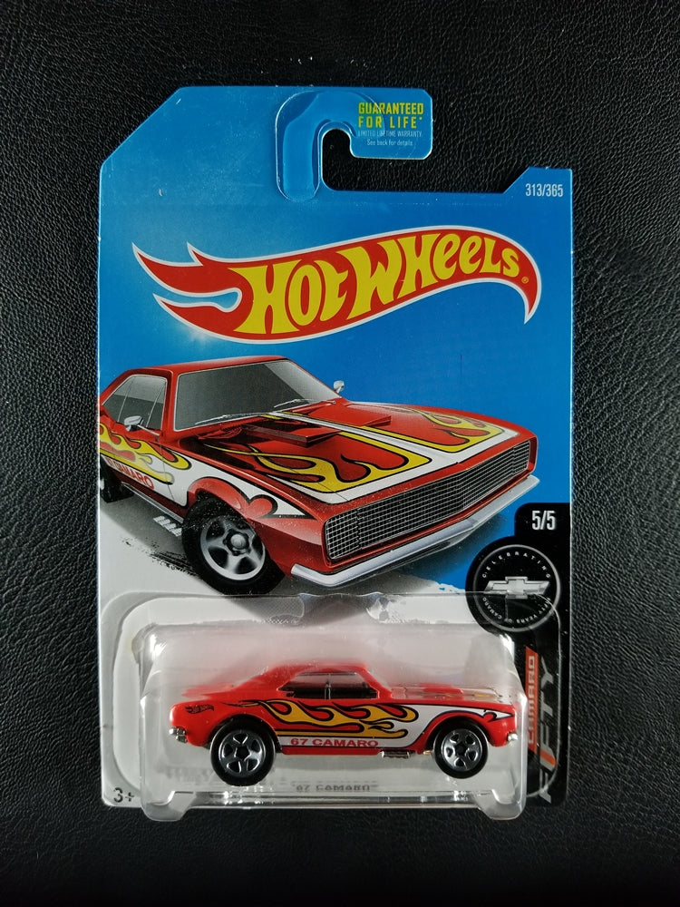 Hot Wheels - '67 Camaro (Red)