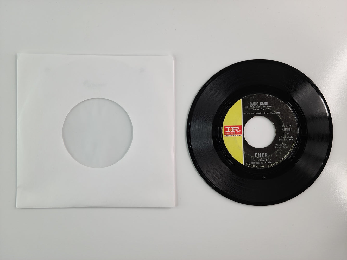 Cher - Bang Bang (My Baby Shot Me Down) / Needles and Pins (1966, 7'' Single)