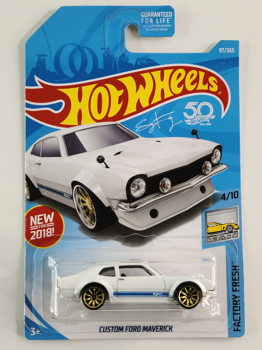 Hot Wheels - Custom Ford Maverick (White)