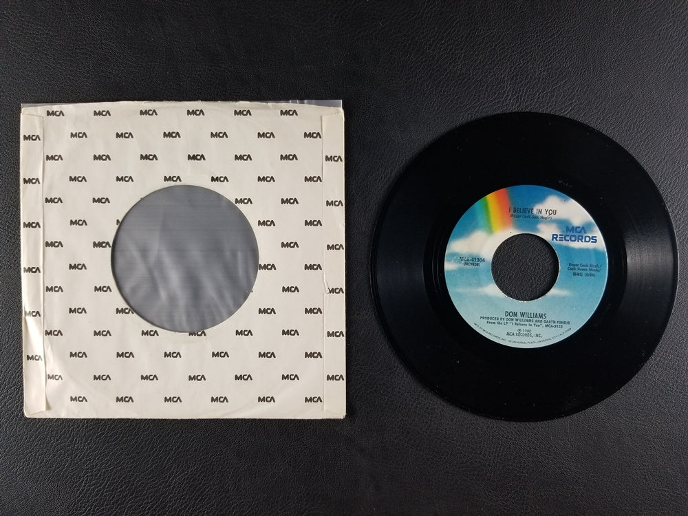 Don Williams - I Believe in You / It Only Rains On Me (1979, 7'' Single)