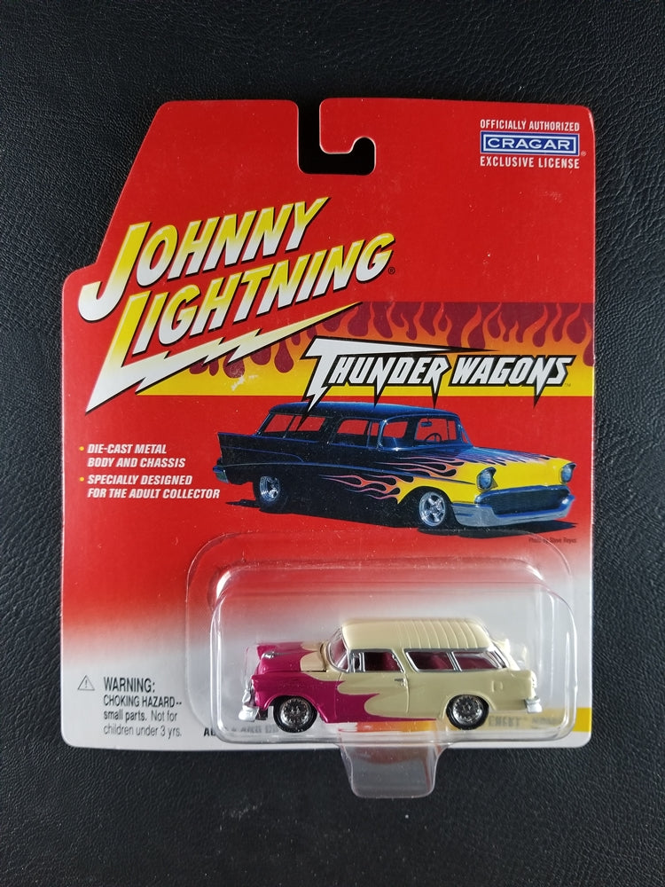 Johnny Lightning - 1955 Chevy Nomad (Beige)