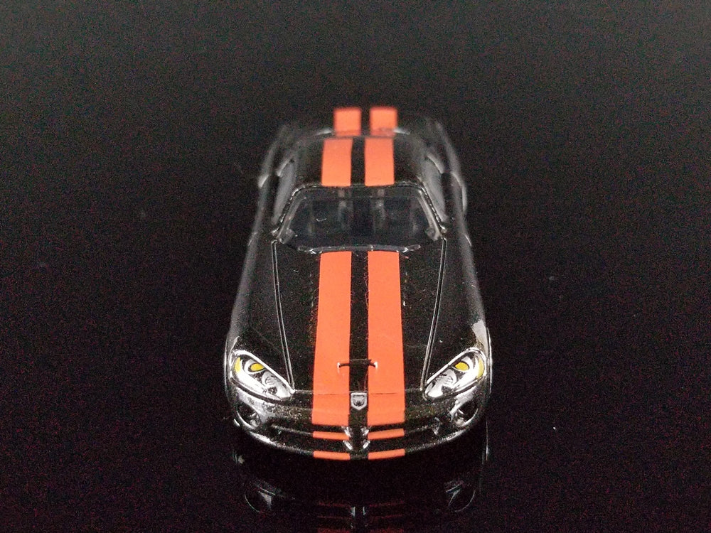 '05 Dodge Viper SRT10