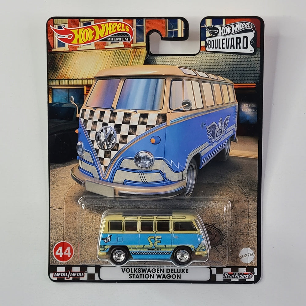 Hot Wheels Premium - Volkswagen Deluxe Station Wagon (Blue/Sand)