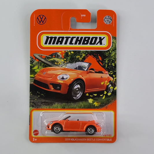 Matchbox - 2019 Volkswagen Beetle Convertible (Metalflake Orange)