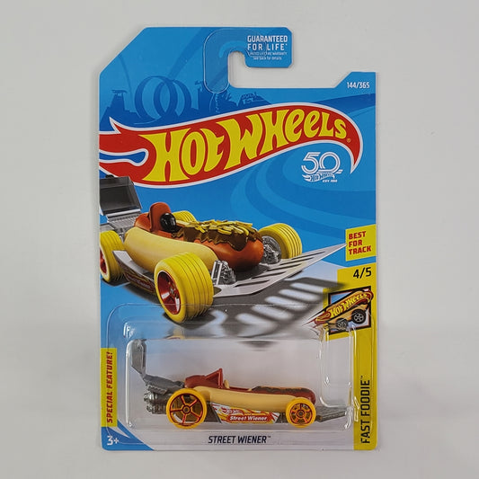 Hot Wheels - Street Weiner (Tan)