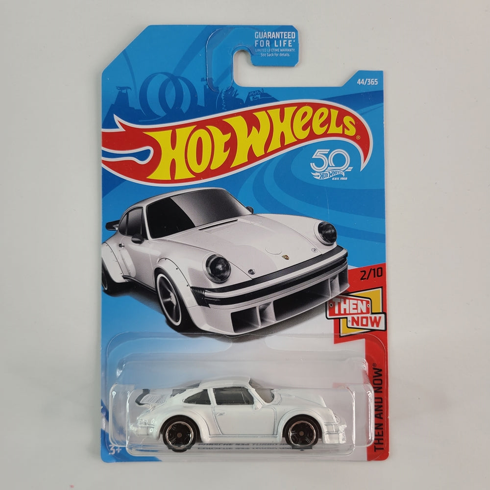 Hot Wheels - Porsche 934 Turbo RSR (White)