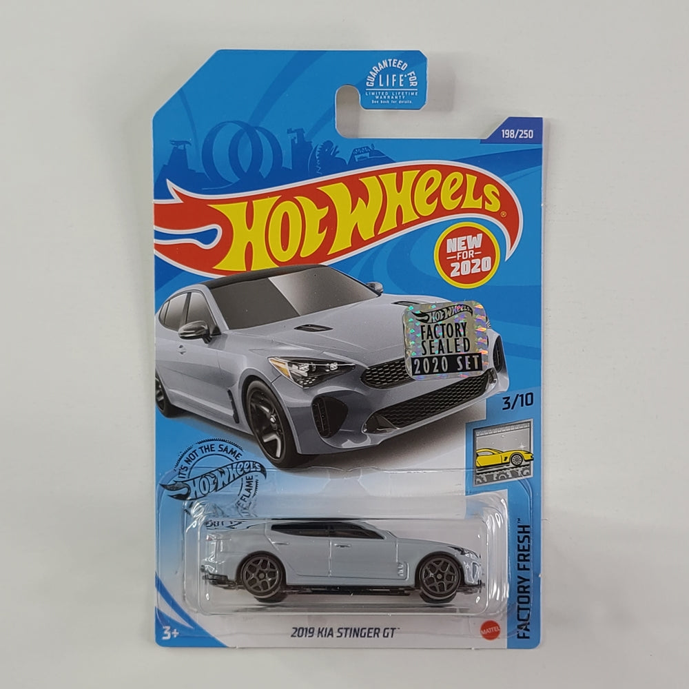 Hot Wheels - 2019 Kia Stinger GT (Ceramic Silver) [Factory Sealed 2020 Set]