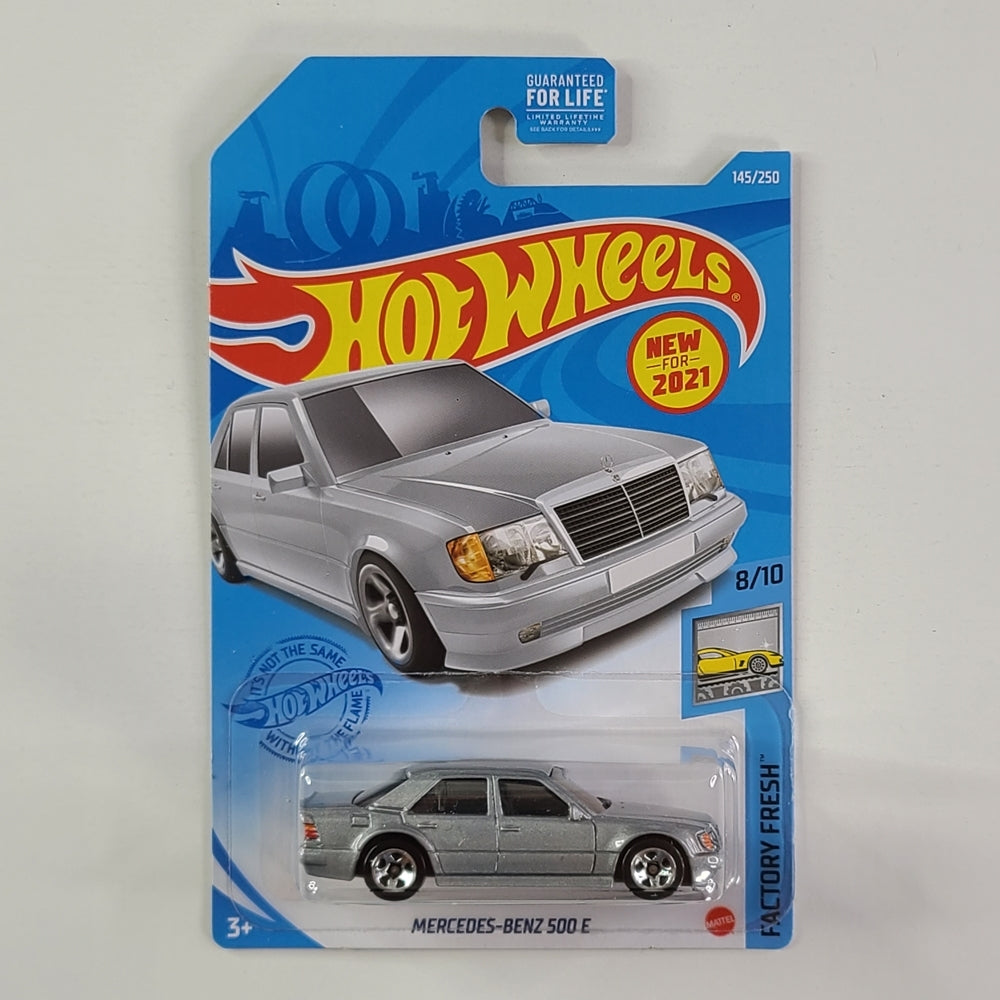 Hot Wheels - Mercedes-Benz 500 E (Metalflake Silver)