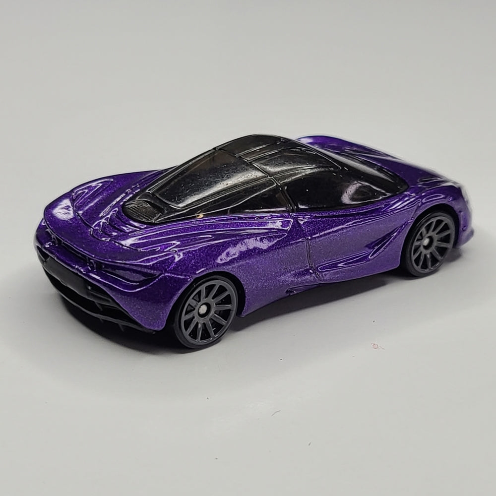 McLaren 720S (Purple)