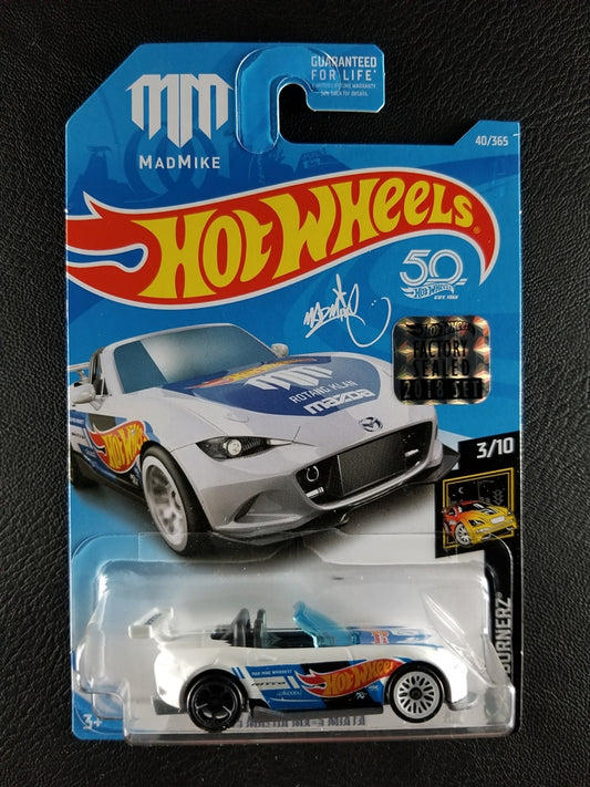 Hot Wheels - '15 Mazda MX-5 (White) [Factory Sealed 2018 Set]