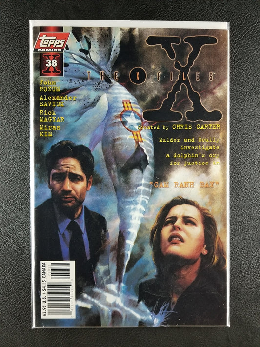 The X-Files [1995] #38 (Topps, February 1998)