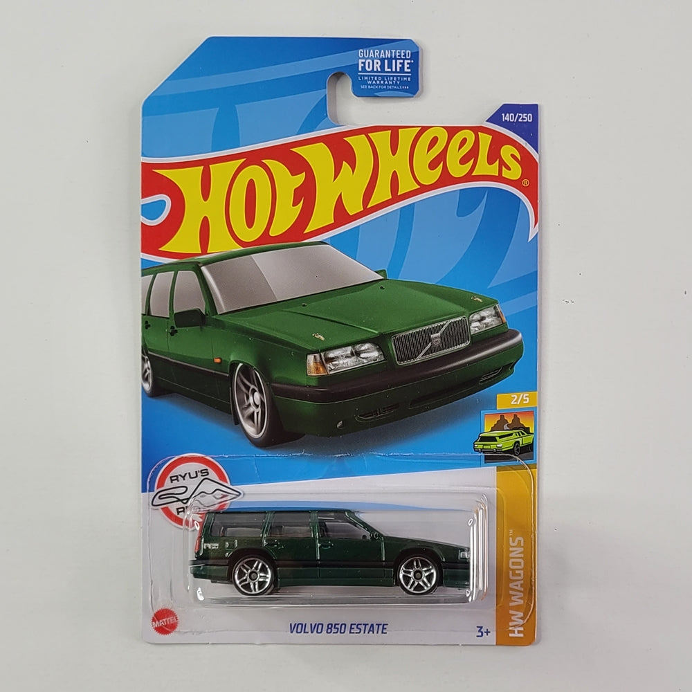 Hot Wheels - Volvo 850 Estate (Metalflake Dark Green)