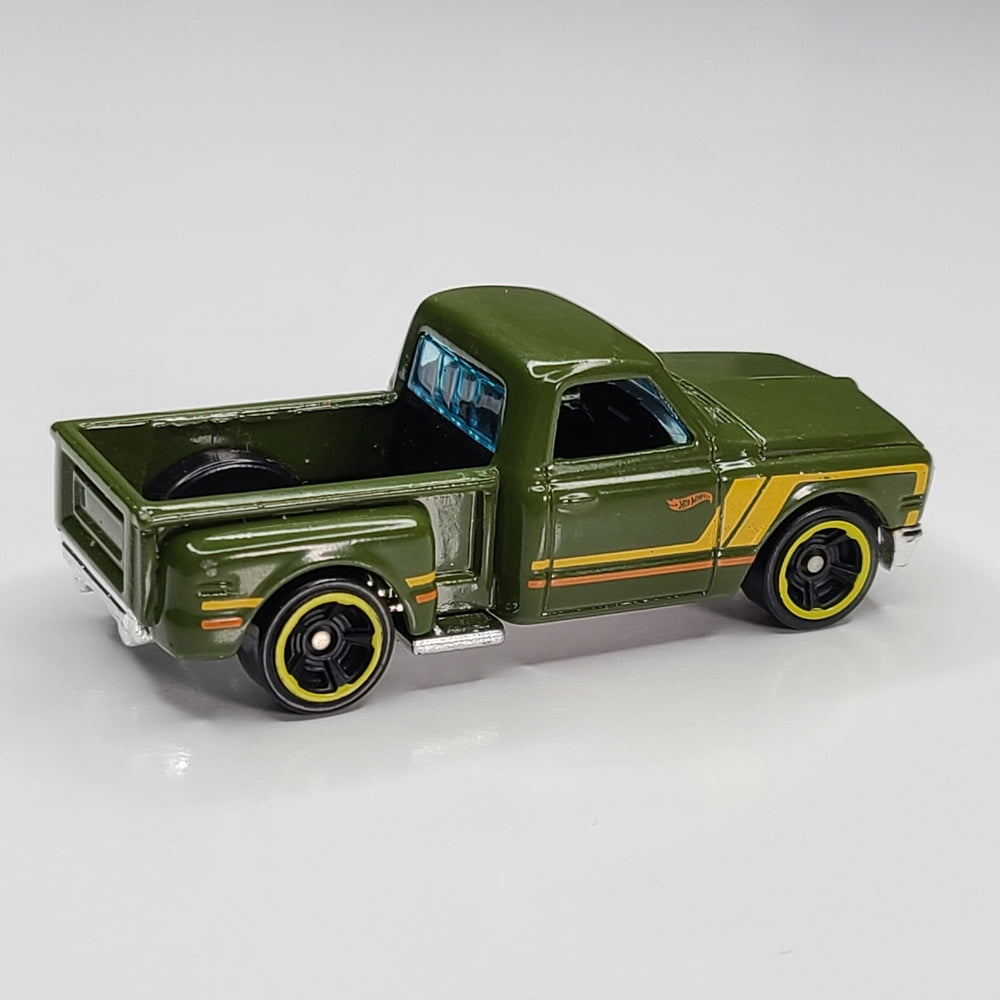 Custom '69 Chevy (Green)