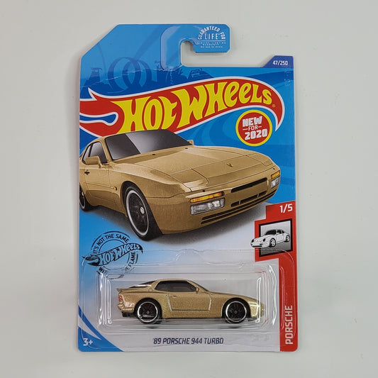 Hot Wheels - '89 Porsche 944 Turbo (Gold) [Porsche Mini Collection (2020) - 1/5]