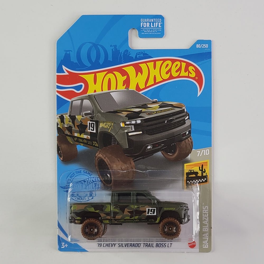 Hot Wheels - '19 Chevy Silverado Trail Boss LT (Matte Dark Green)