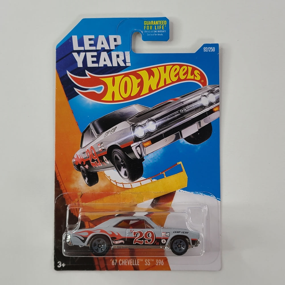 Hot Wheels - '67 Chevelle SS 396 (Grey) [HW Flames (2016)] [Leap Year Car]