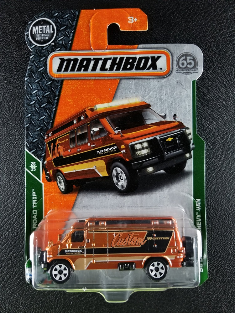 Matchbox - '95 Custom Chevy Van (Orange) [26/35 - MBX Road Trip]