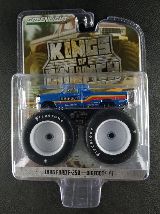 Greenlight - 1996 Ford F-250 - Bigfoot #7 (Blue) [Kings of Crunch (Series 5); Limited Edition]