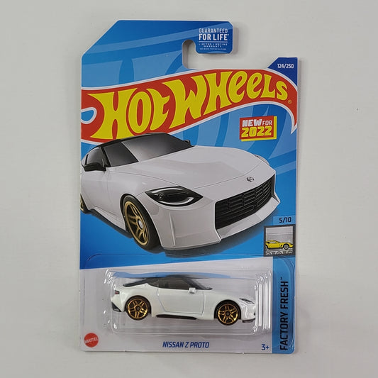 Hot Wheels - Nissan Z Proto (Everest White)